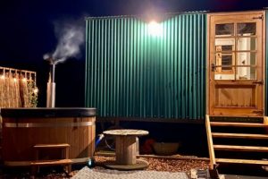 The Hide at Manton Bay eBike Drop off & Collection