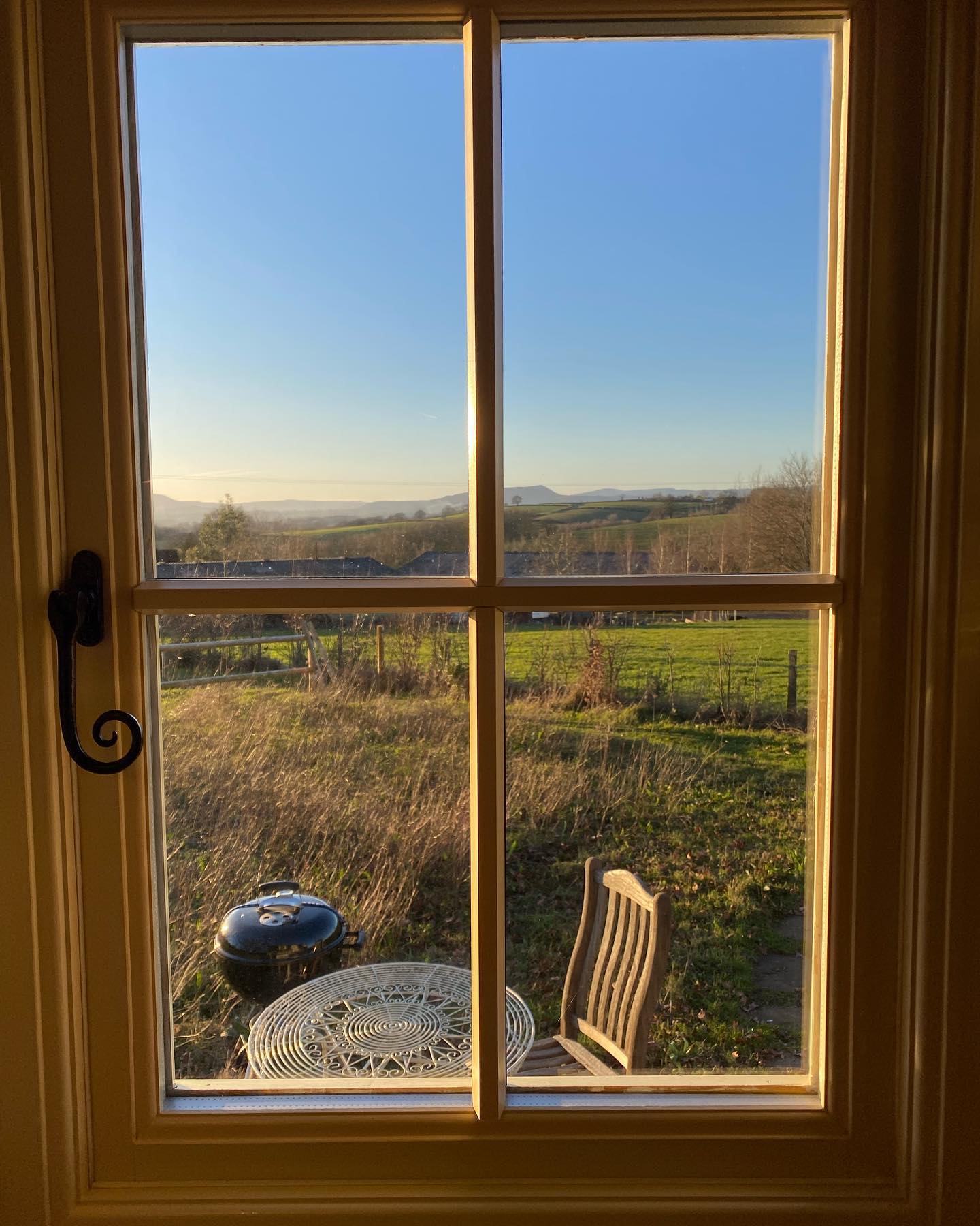 Skylark Shepherds Hut Monmouth eBike Drop off & Collection